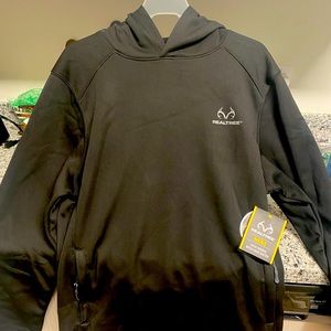 Tech hoodie with face gaiter for warmth
Performance fabric